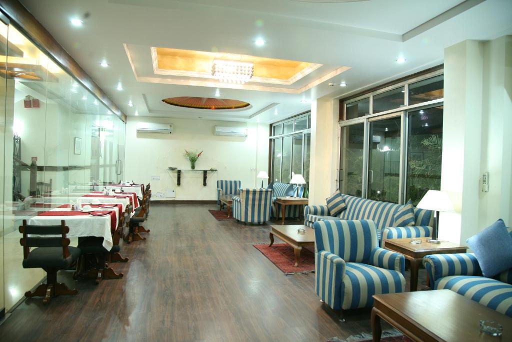 The Royal Residency Hotel New Delhi Værelse billede